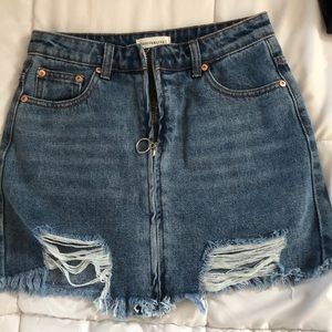 LAURA’S BOUTIQUE SKIRT